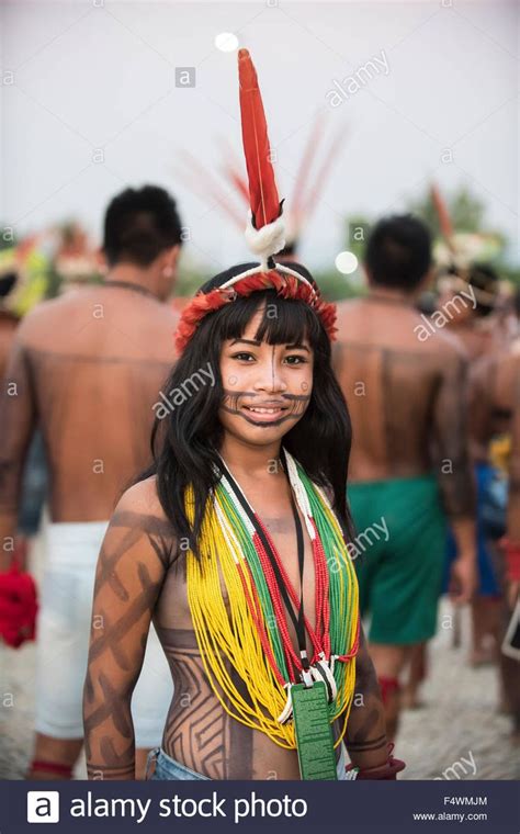 naked women brazil